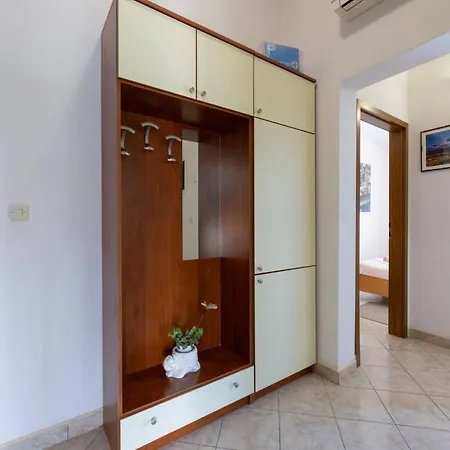 Apartment Two Bedroom With Terrace